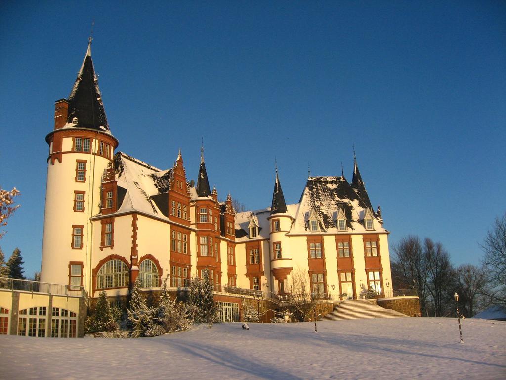 Seehotel Schloss Klink Exterior foto